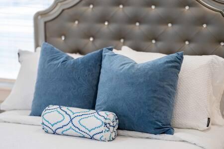 The O'Keeffe-2Nd Floor Boutique Hotel Suite Bentonville Buitenkant foto